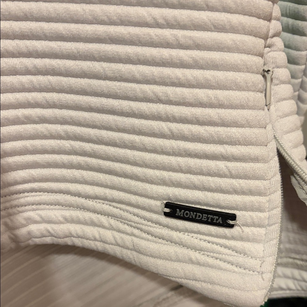 Mondetta Ribbed Cream Pullover - Picture 2 of 4